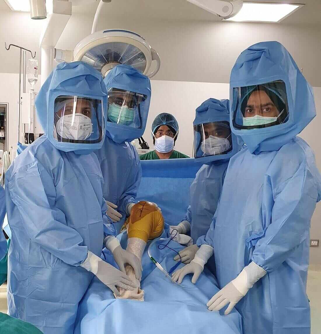Total vs Partial Knee Replacement